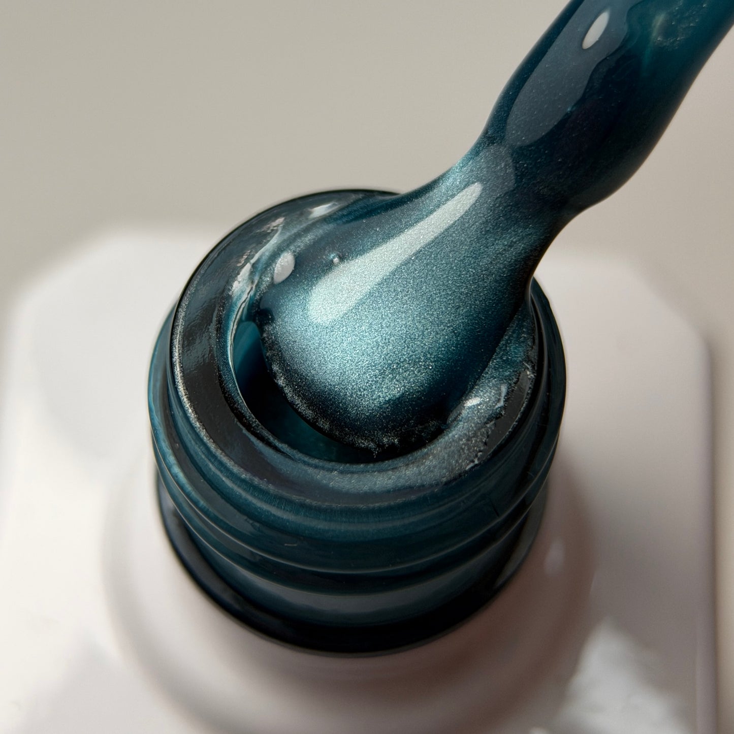 E07 Cat Eye Top Coat #12