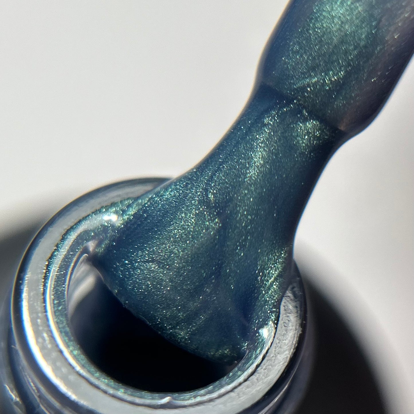 N07 Cat Eye 12