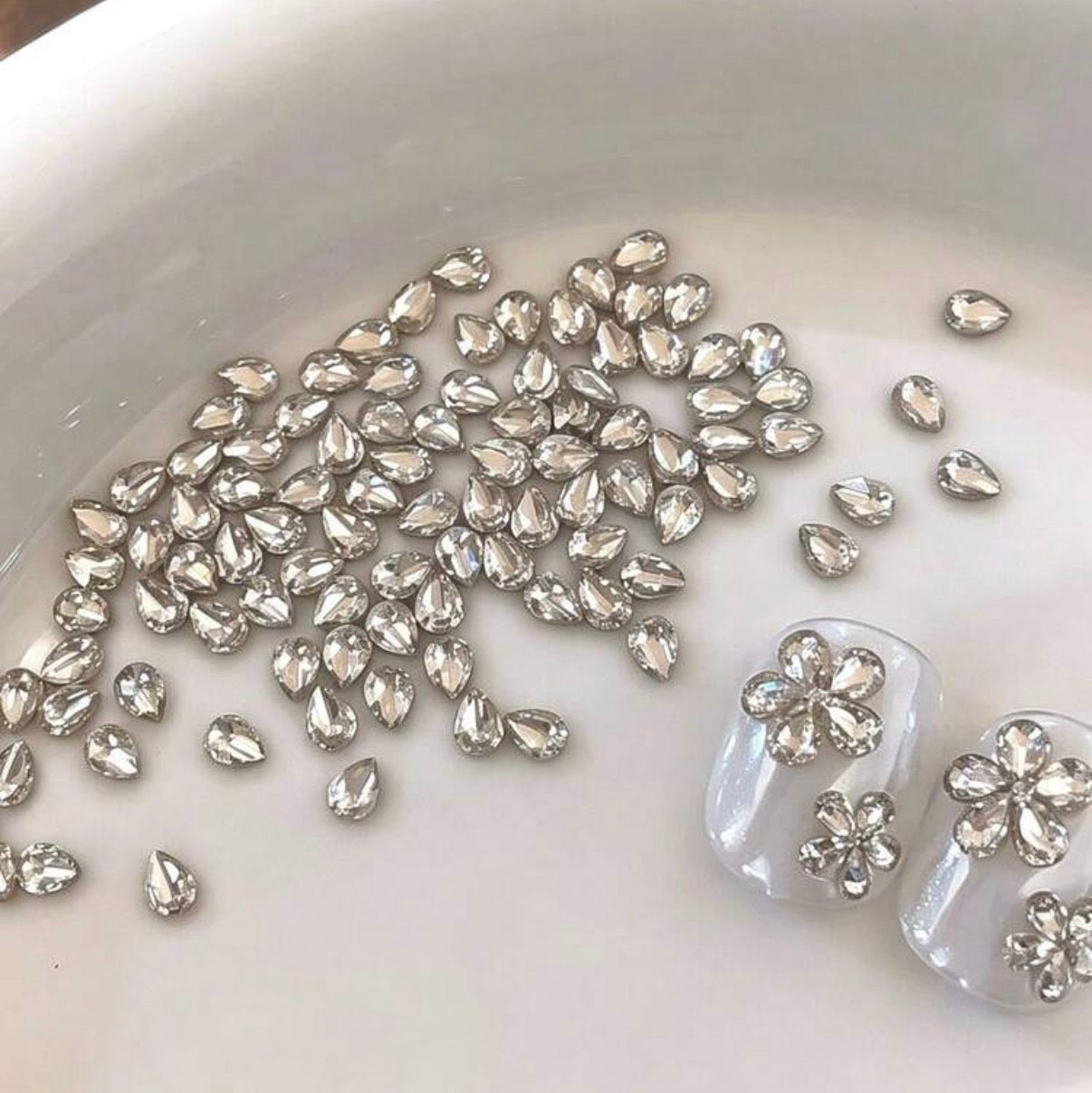 Diamond Silver Glow 20pc