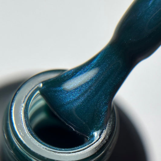 Dessert Wine Cat Eye 3
