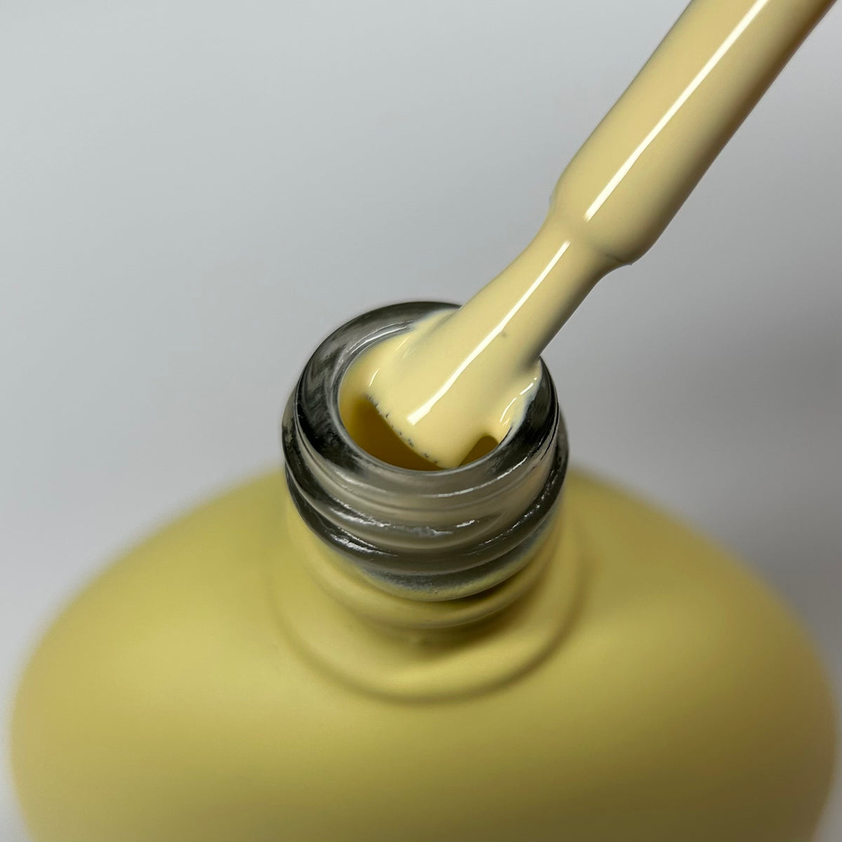Govandi 21 butter yellow