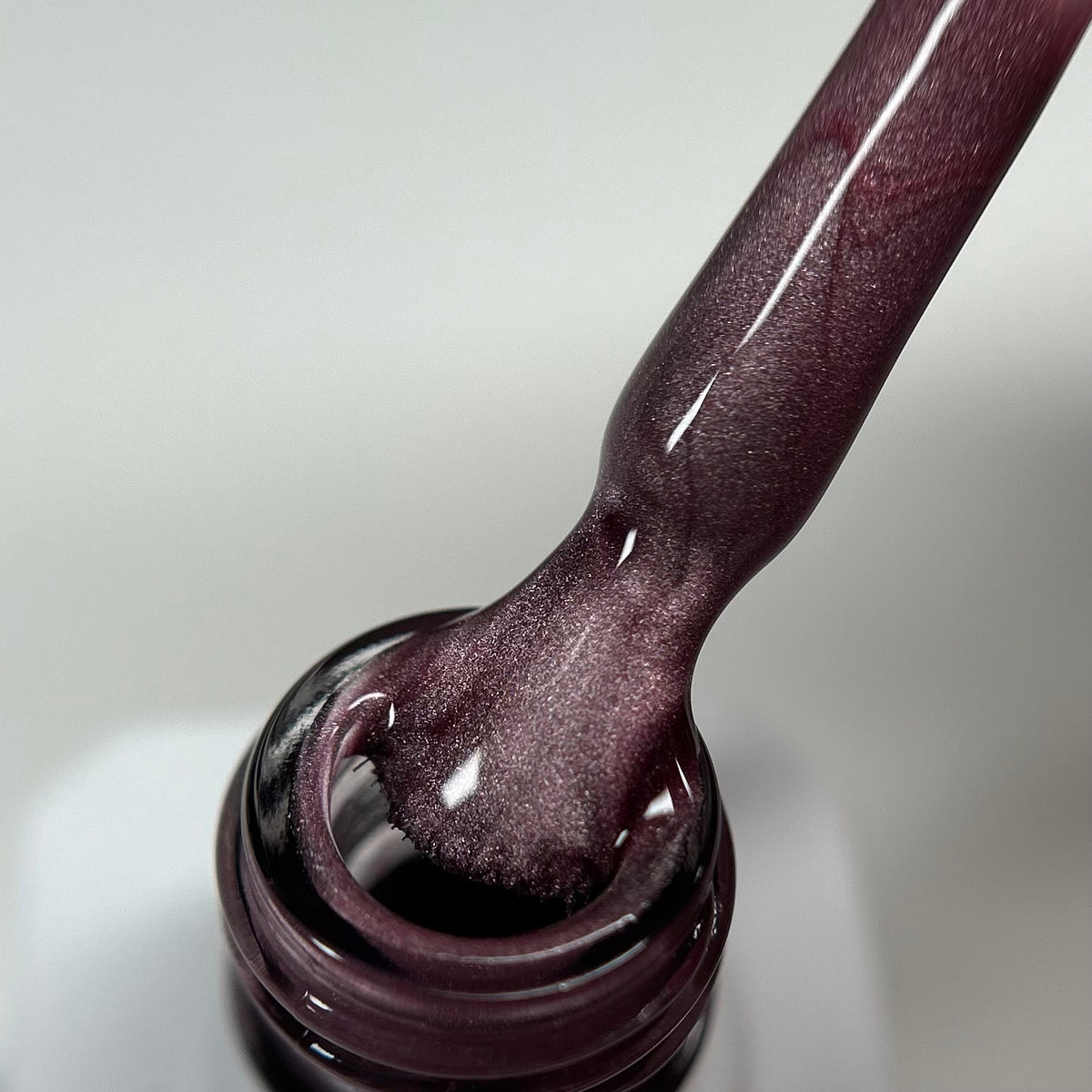 E07 #22 Cat Eye Top Coat