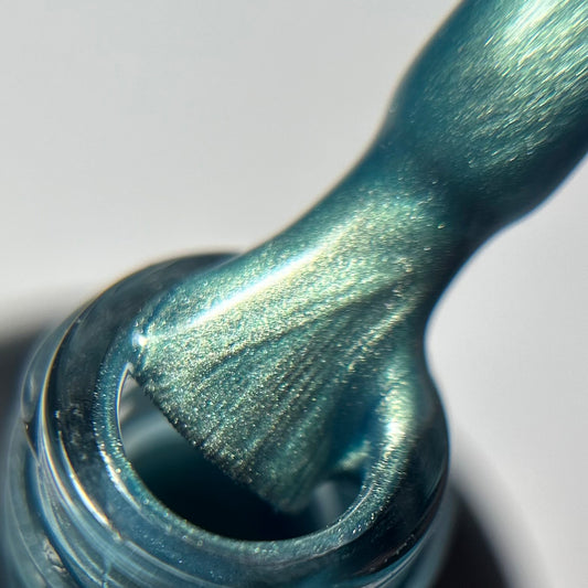 N07 Cat Eye 1
