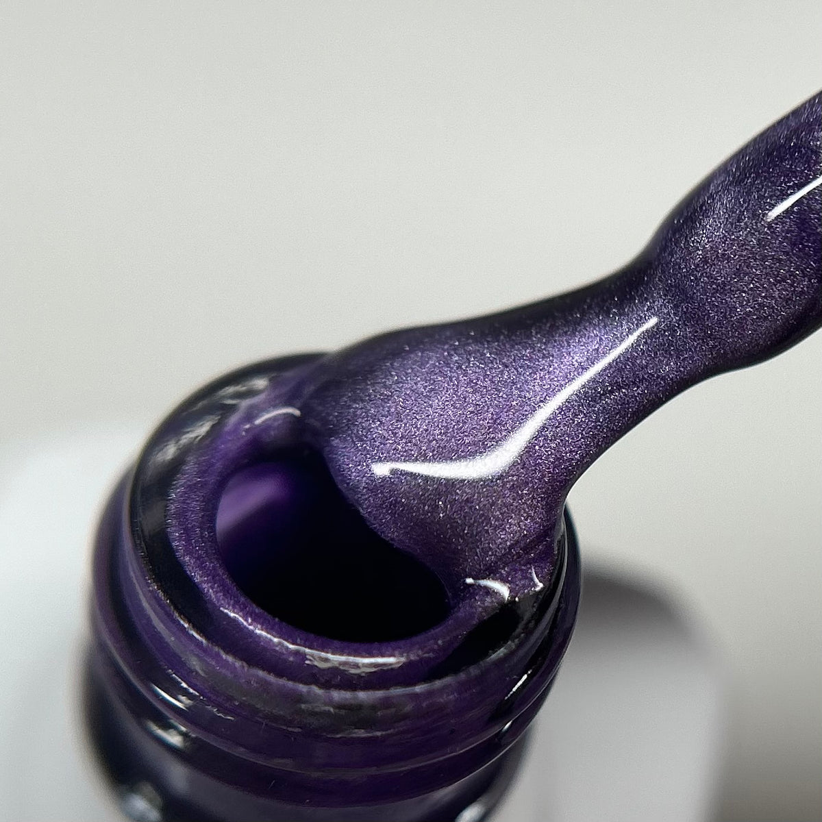 E07 #15 Cat Eye Top Coat